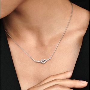 Wishbone heart necklace
